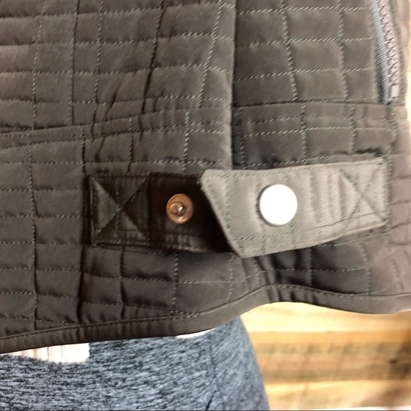 Regent Park, lightweight puffer jacket, EUC - Picture 4 of 8